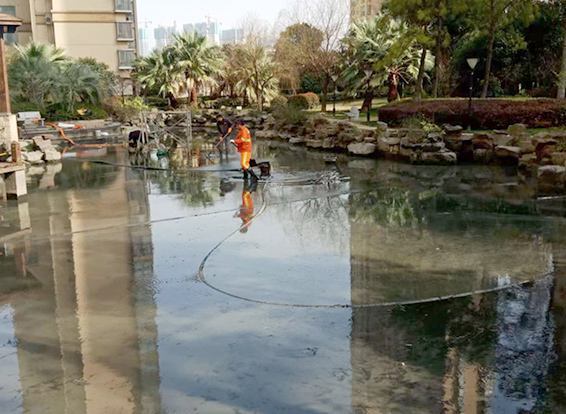 六安景观池淤泥清理